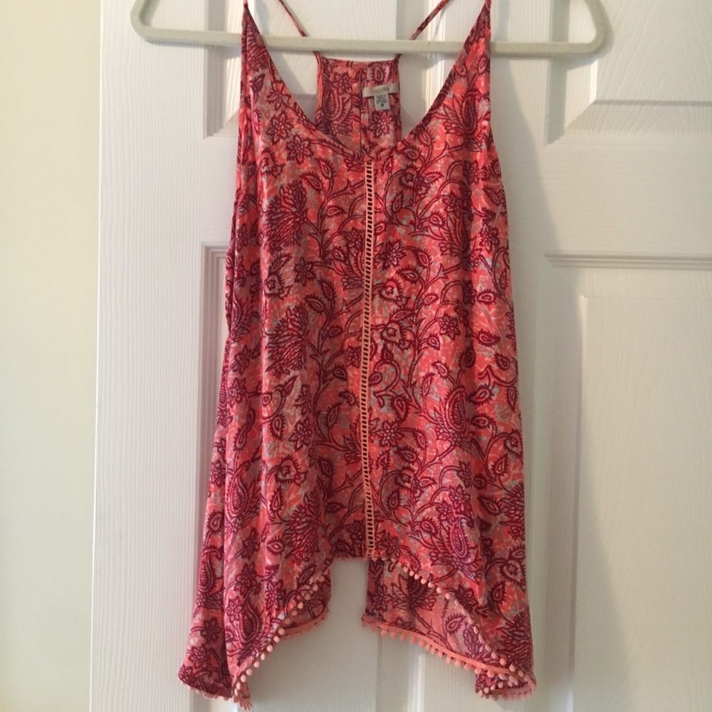 URBAN OUTFITTERS tank